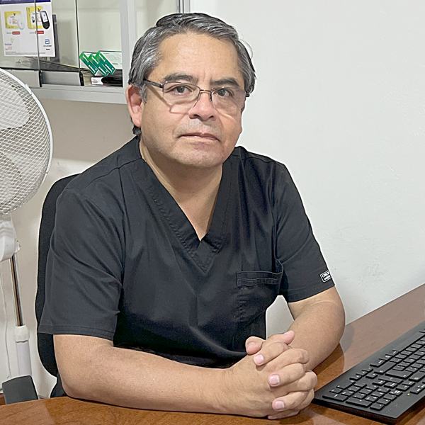 dr-rodolfo-arias-600x600